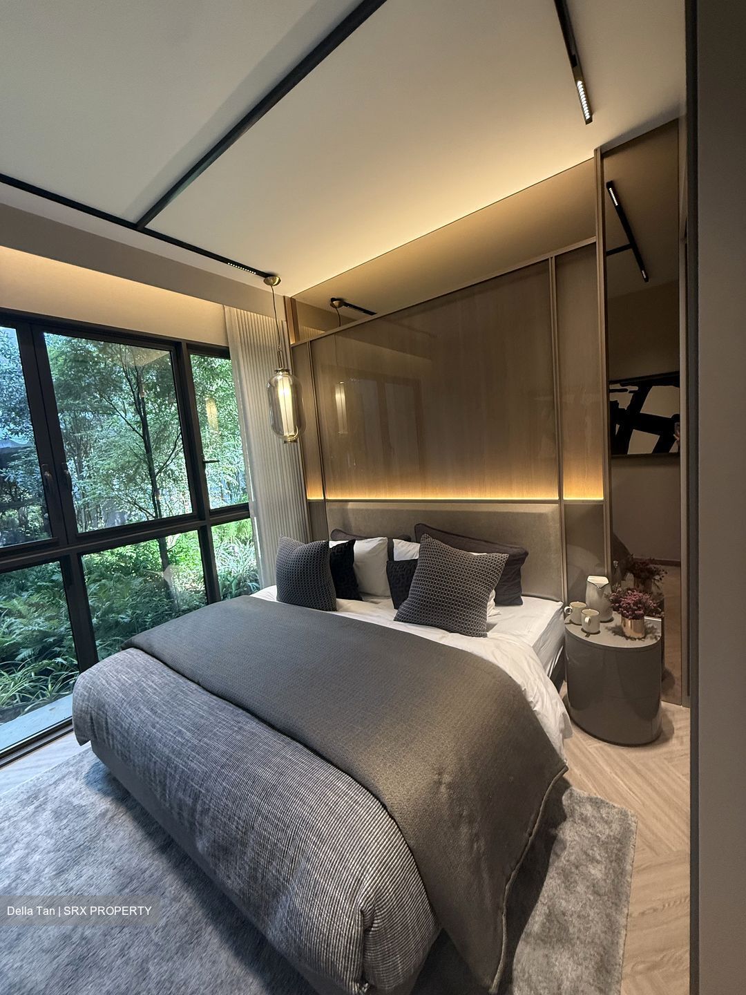 River Modern (D9), Apartment #528374191